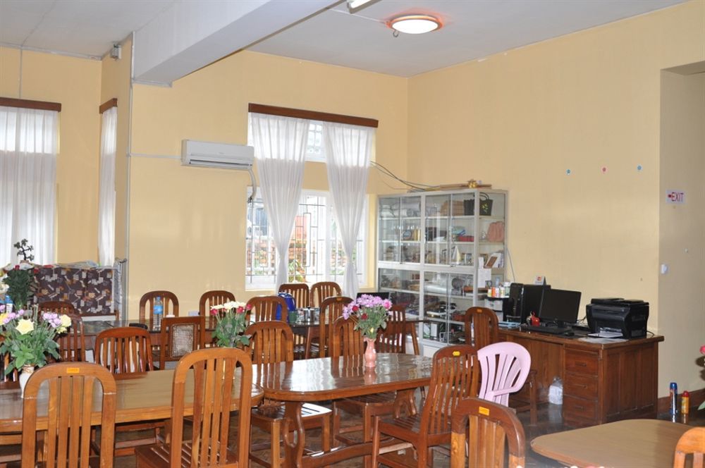 Golden Guest Inn Янгон Экстерьер фото